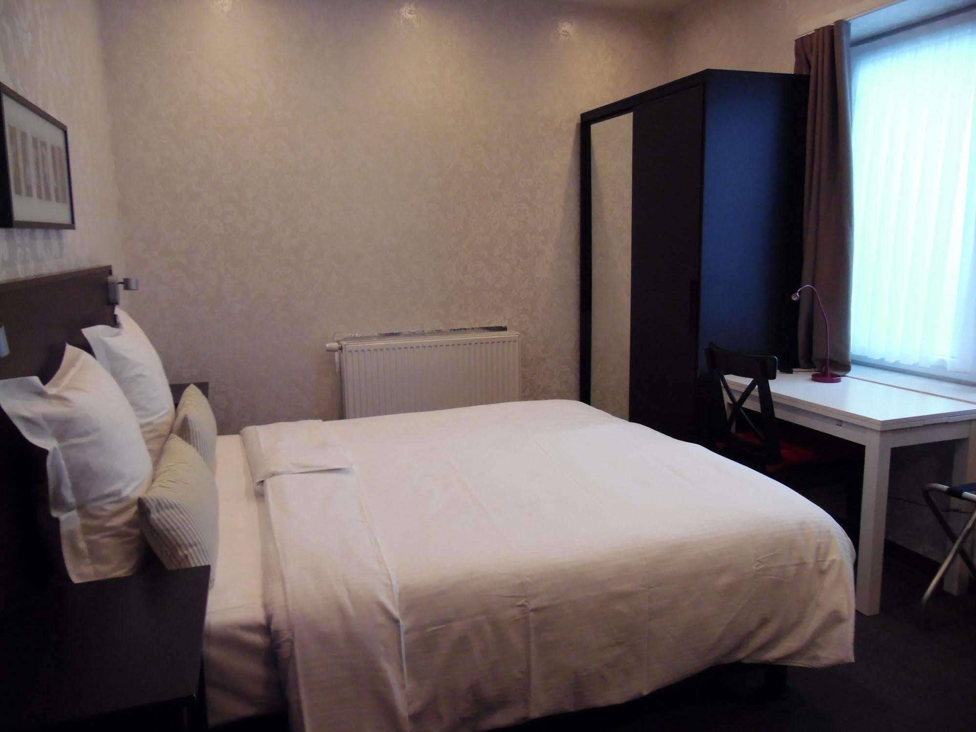 Hotel Cathedral Gent Centrum Екстериор снимка