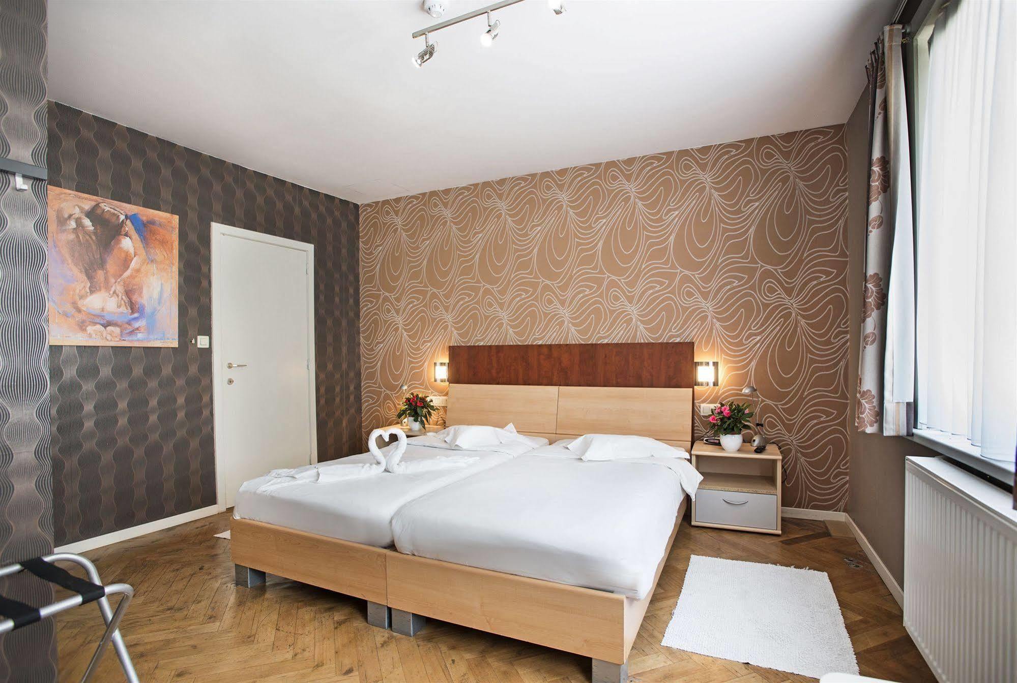 Hotel Cathedral Gent Centrum Екстериор снимка